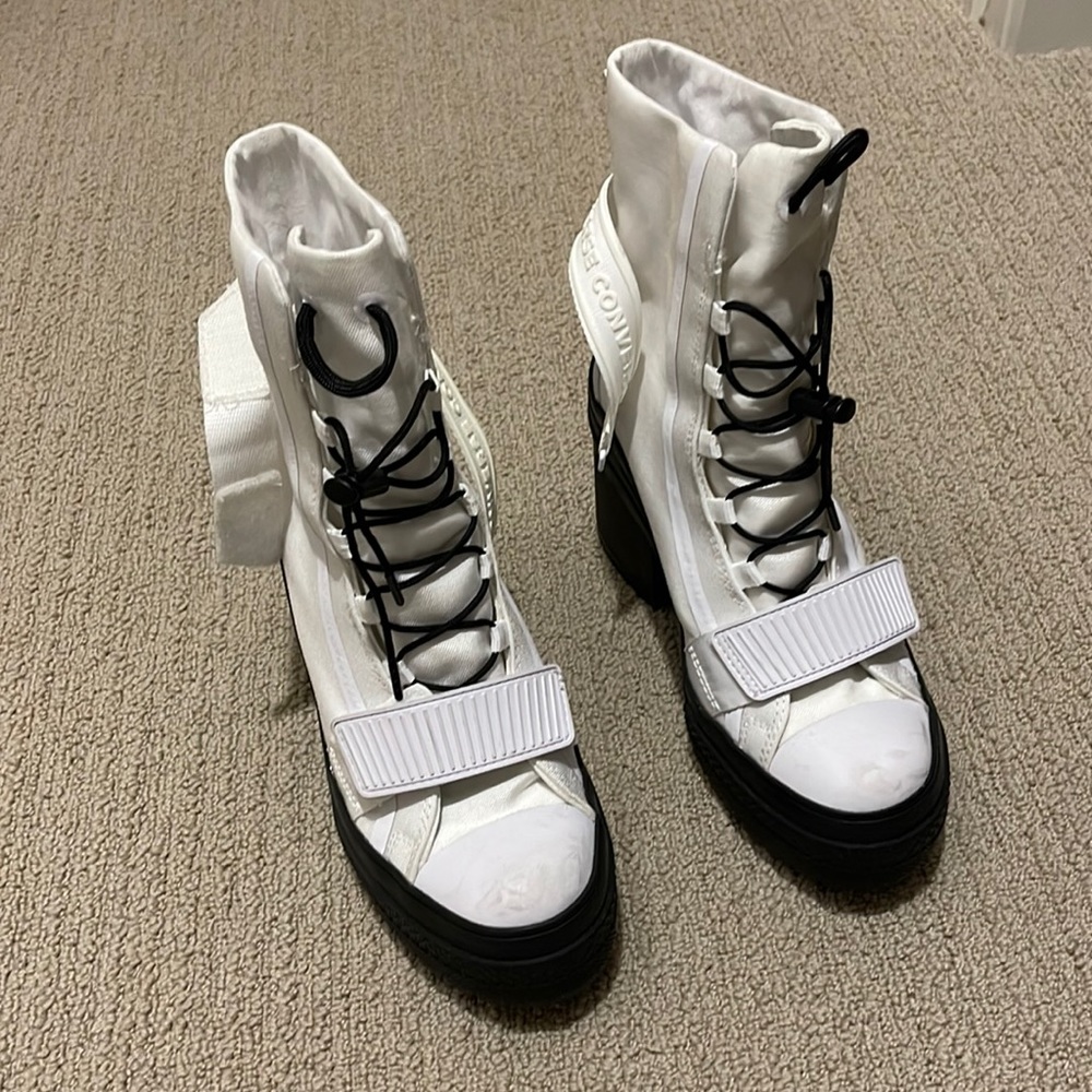 Converse boots